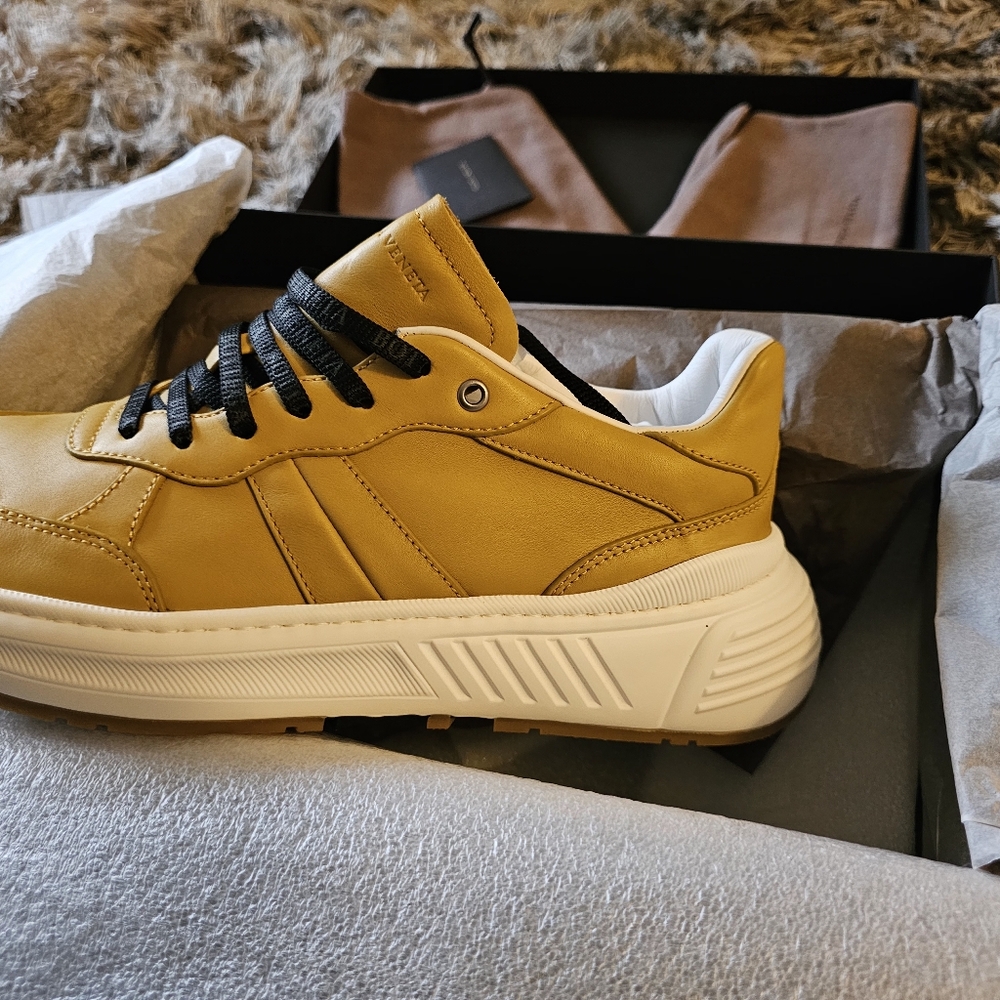 Bottega Veneta Yellow Sneakers - Picture 7 of 12